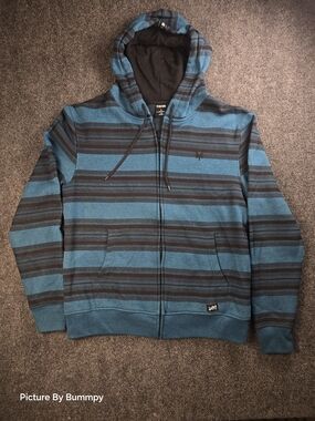 Zoo York full-zip hoodie featuring a horizontal striped pattern Y2K Skate Style